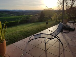 Terrace/patio - Spacious, welcoming house facing the Pyrenees (Carla-Bayle)