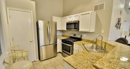 Entire house Near Montwood Zaragoza