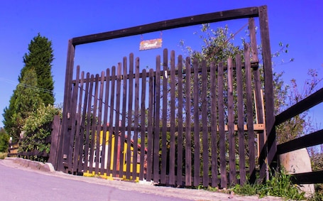 Property grounds. Marvelous farmhouse with WiFi in Sogamoso, peacefull.
