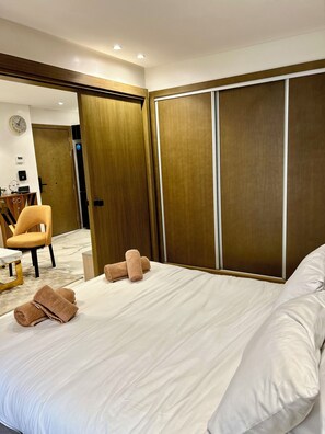 1 bedroom, free WiFi, bed sheets