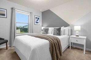 5 habitaciones, tabla de planchar con plancha, wifi y ropa de cama