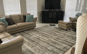 スマートテレビ、書庫、ステレオ