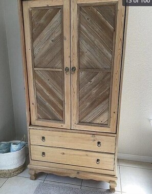 Interior - Fenced Yard | Sleeps 11 | Decks (Crystal Beach)