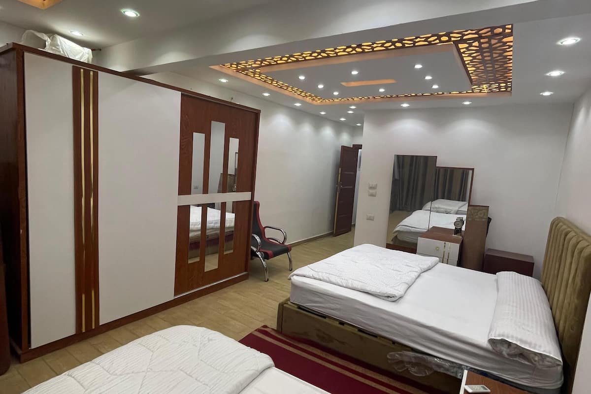 Studio Confort, vue jardin | Coffres-forts dans les chambres