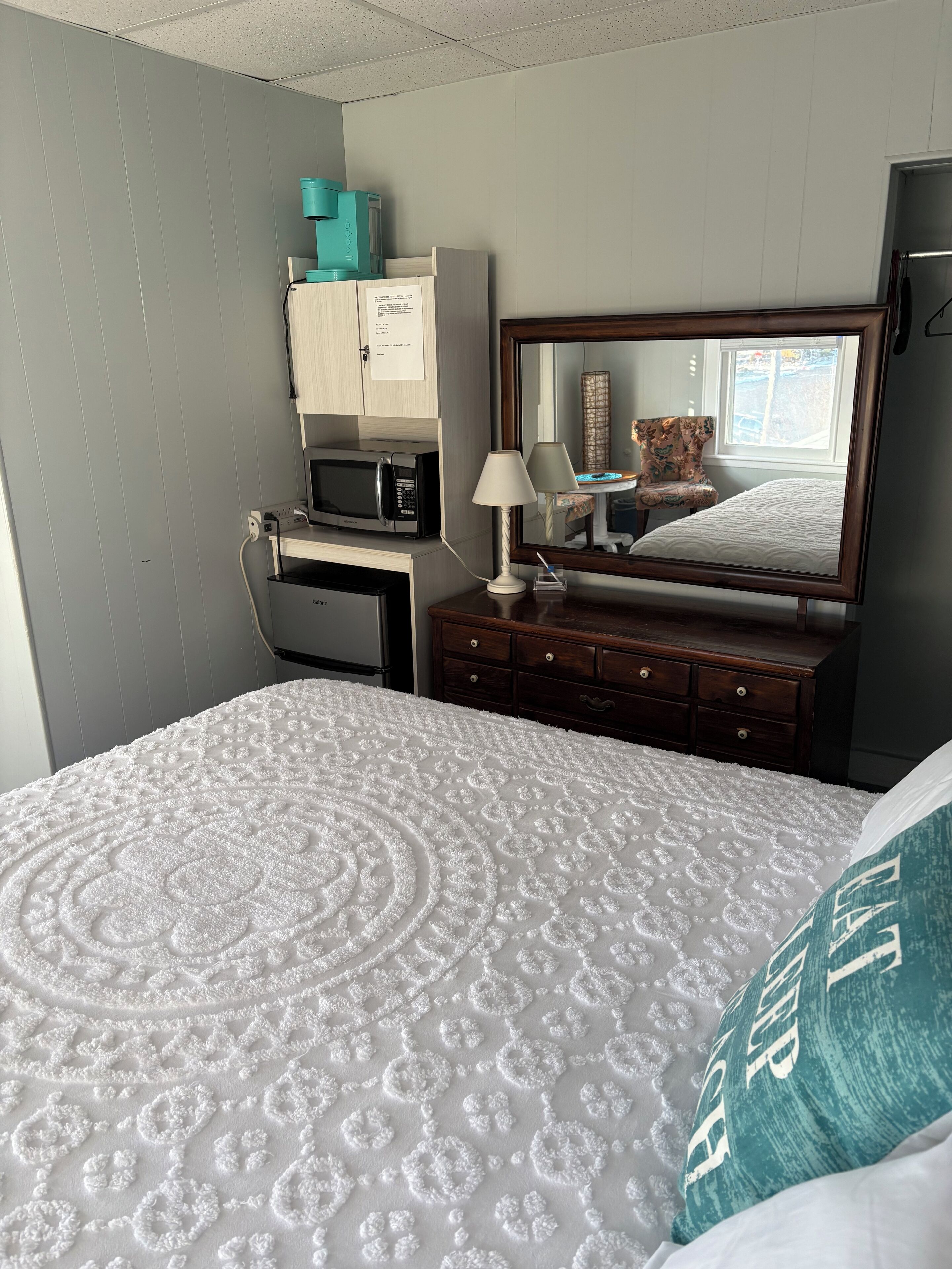 1 bedroom, in-room safe, iron/ironing board, WiFi