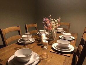 Dining - Carreg Yr Onnen - Entire House within Pembrokeshire National Park (Dog Friendly) (Trefin)