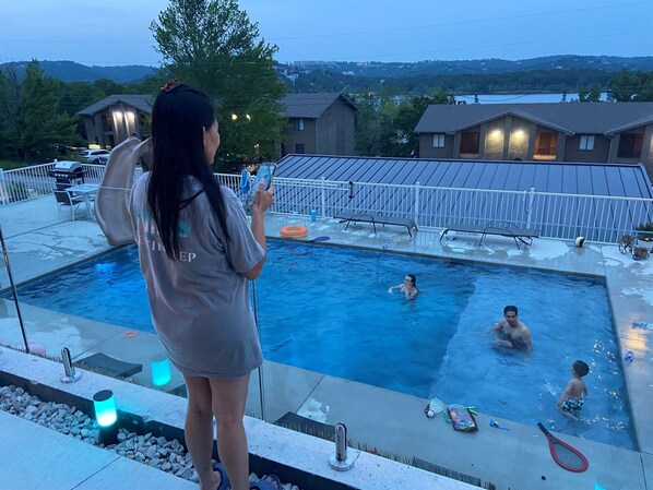 Opvarmet pool