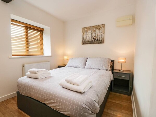 3 Schlafzimmer, Verdunkelungsvorhänge, schallisolierte Zimmer