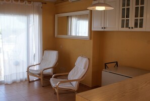 Apartment | Living room - Apartment in Spain Near Sandy Beach (L'Escala)