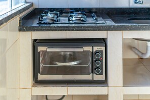 Apartment | Microwave