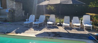 Country villa with swimming pool 