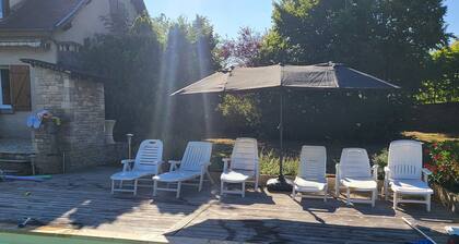 Country villa with swimming pool