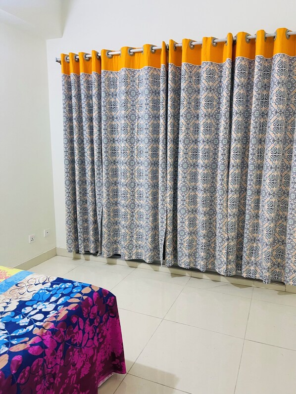 3 bedrooms, travel crib, free WiFi