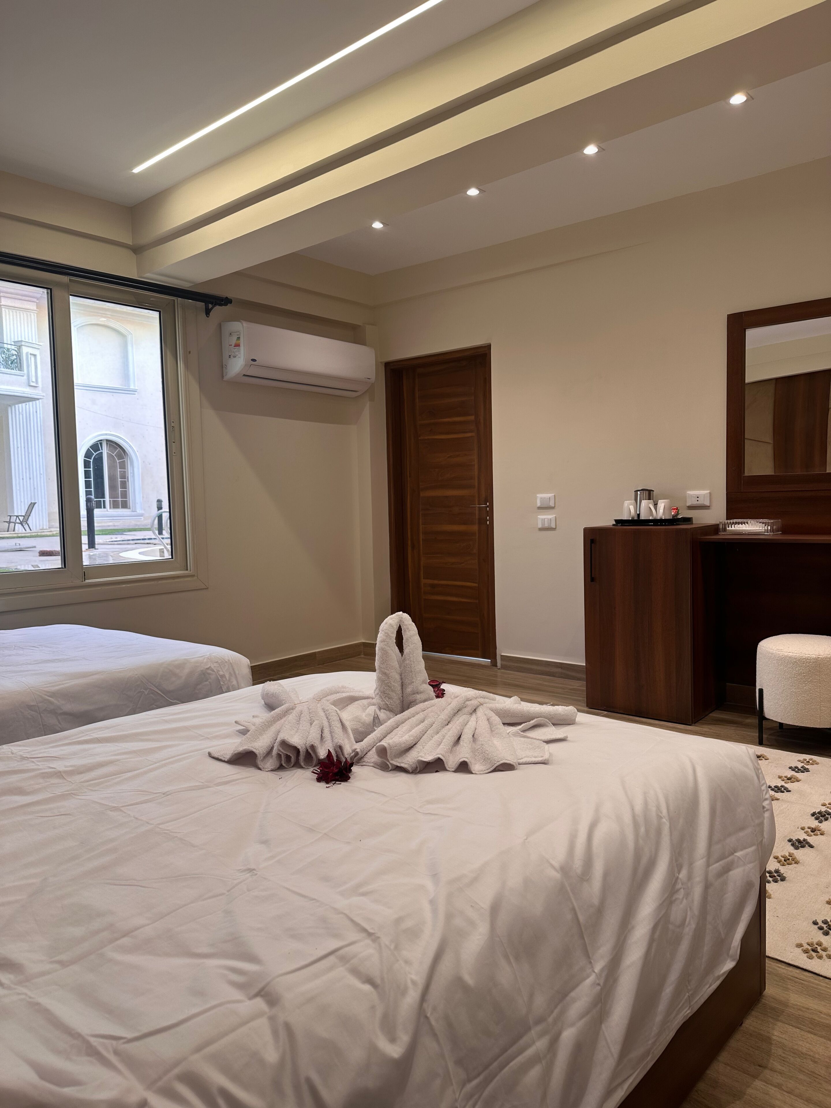 Photo - Pyramids hotel