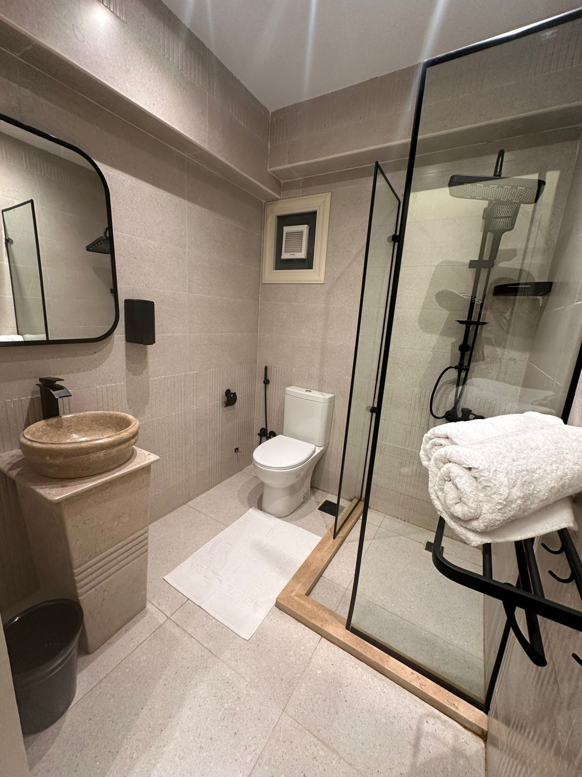 Photo - Pyramids hotel