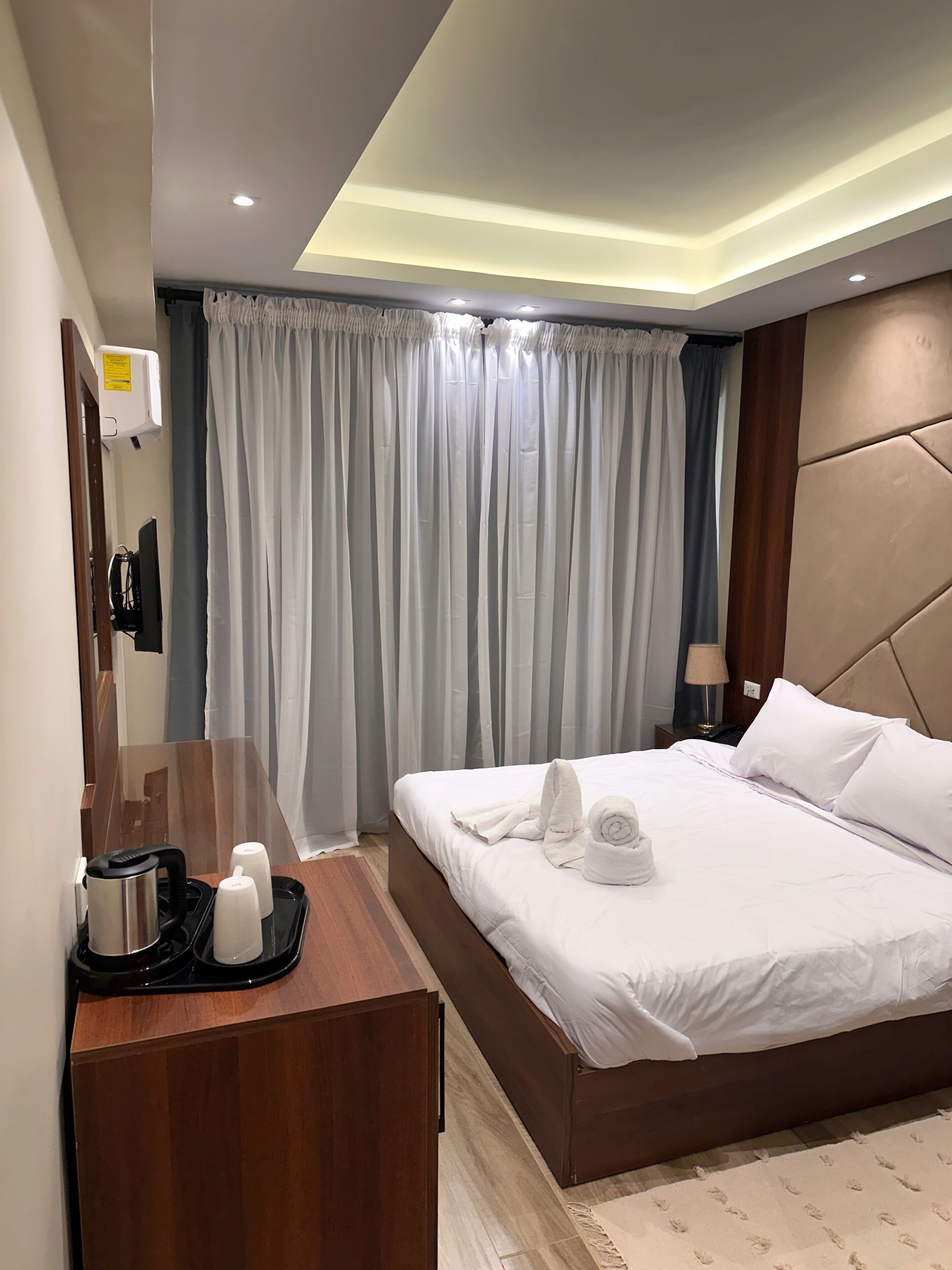 Photo - Pyramids hotel