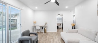 Modern Mountain View home