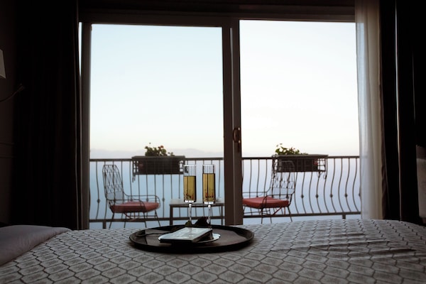 Layanan kamar - makan