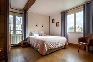 Room - auberge de L'Abbaye  (Signy-l'Abbaye)