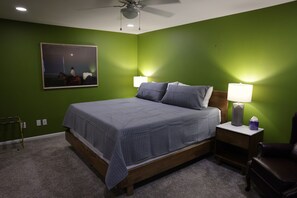 3 Schlafzimmer, Schreibtisch, Bügeleisen/Bügelbrett, kostenloses WLAN