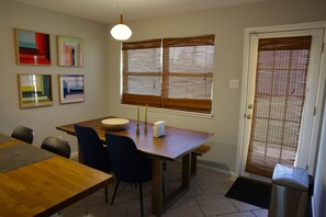 Dining - Spacious Mid-Century Modern 3BR 2BT (Odessa)