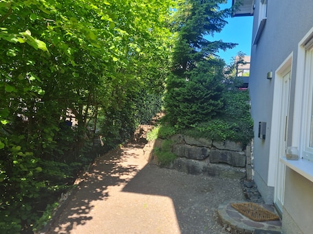 Property grounds. Vacation / fitter's apartment in the Oberberg hiking region