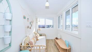 Älytelevisio, takka, videopelejä