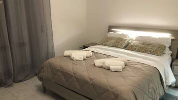 3 Schlafzimmer, Bügeleisen/Bügelbrett, WLAN, Bettwäsche