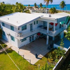 Exterior - Beachside house. Discover the Hidden Gem of Loíza! (Suárez)