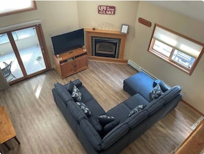 Smart TV, fireplace, video games, books