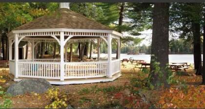 Great location in the heart of the Lakes Region access to Lake Winnipesaukee