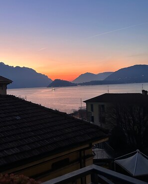 الإطلالة من المنشأة