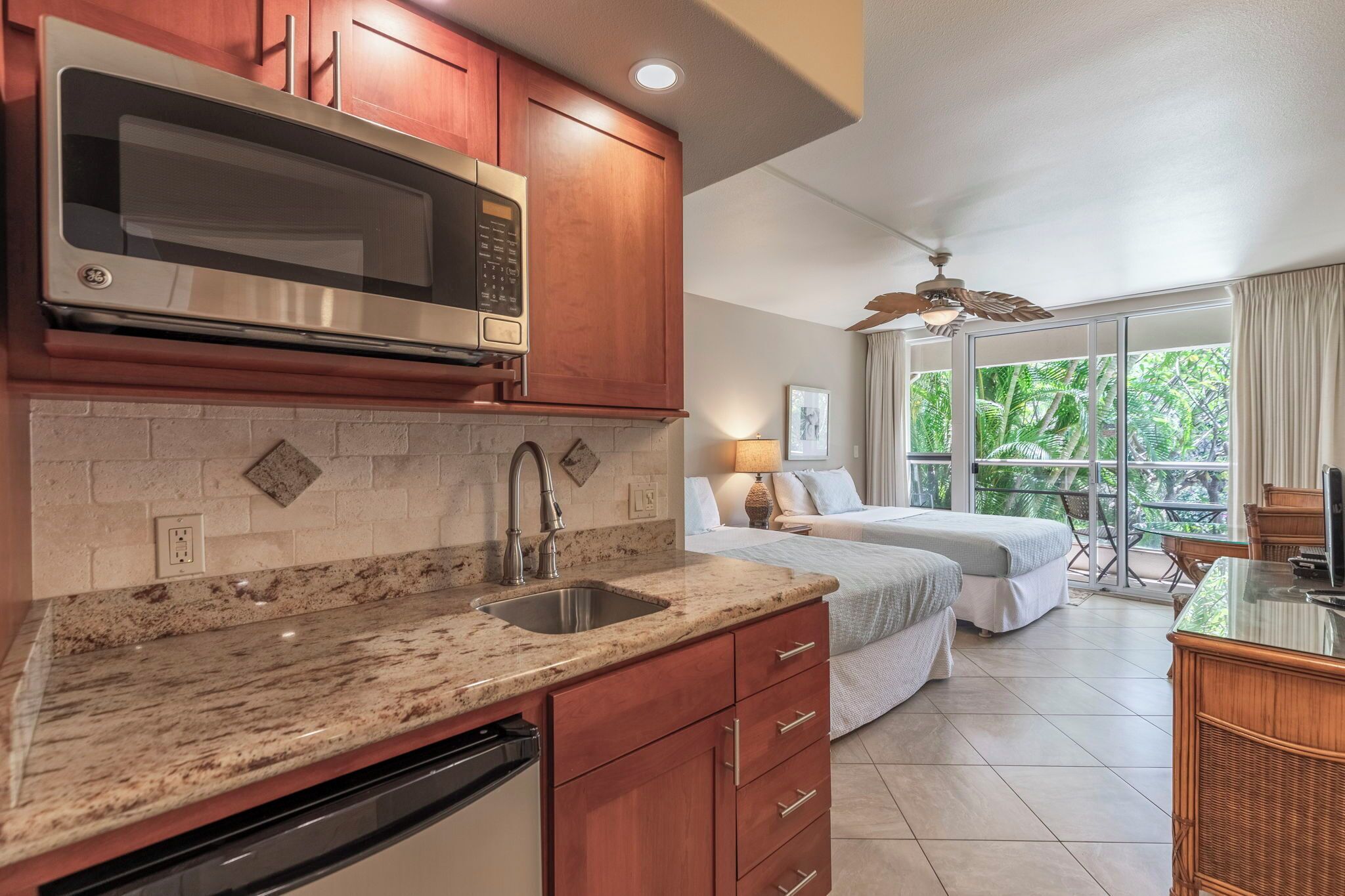 2 bedrooms, desk, iron/ironing board, free WiFi