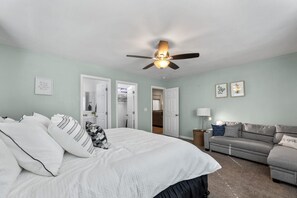 3 bedrooms, desk, iron/ironing board, free WiFi - Gateway to Sequoia NF & near Springville Ranch Wedding Venue•Firepit•Sleeps 10 (Springville)