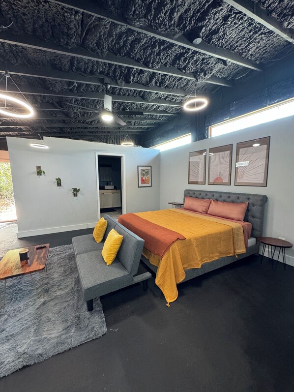 1 bedroom, WiFi, bed sheets