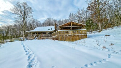 Private 78 Acres with 5-acre lake and wedding venue in Lucasville, OH