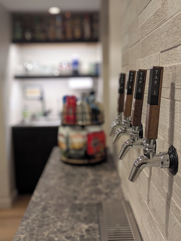 Food and drink - Cliff's Edge Brewing BBnB charming 2-bedroom, "garden level," abode, Denver, CO (Denver)