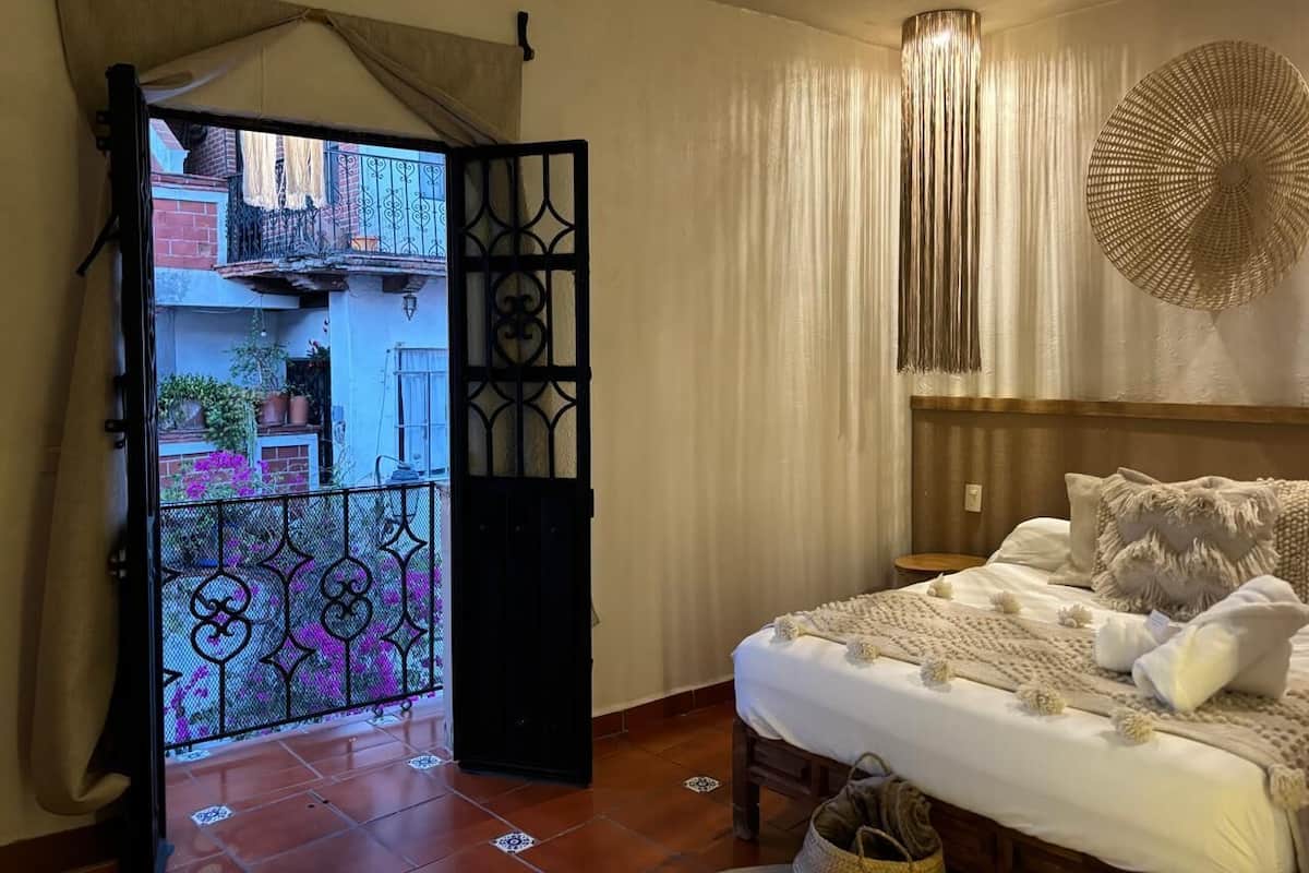 Comfort Double Room, Balcony, City View