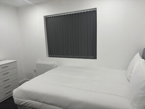 Apartment, 1 Bedroom | 1 bedroom - Luton Centrally Located Apartment v Close London Luton Airport (Luton)
