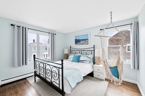 4 habitaciones, escritorio, tabla de planchar con plancha y wifi gratis 