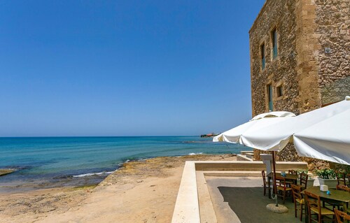 Nice apartment in Kaukana with house sea view