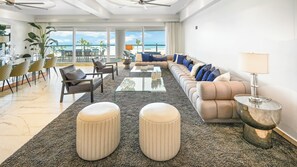 Deluxe Condo, Balcony, Beach View | Living area