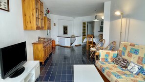 Căn hộ | Phòng khách