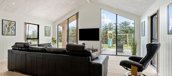 Amazing home in Sæby with sauna