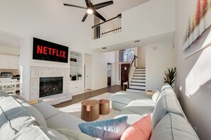 Smart-TV, videospill og fotballspill