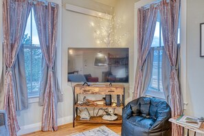 Smart-TV, Bücher
