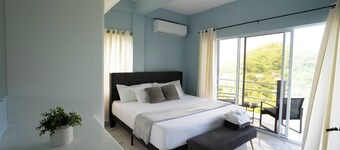 MountainView Scotty King Bed A/C WiFi Suite 