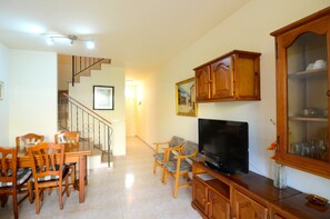 House | Living room