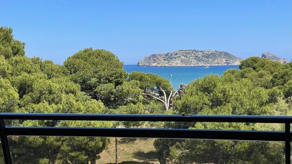 Apartment | Exterior - Apartment in Estartit by L'estartit Beach (Torroella de Montgrí)