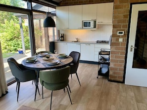 Dining - Cozy Holiday Home for Four Guests (Sint Maartensvlotbrug)